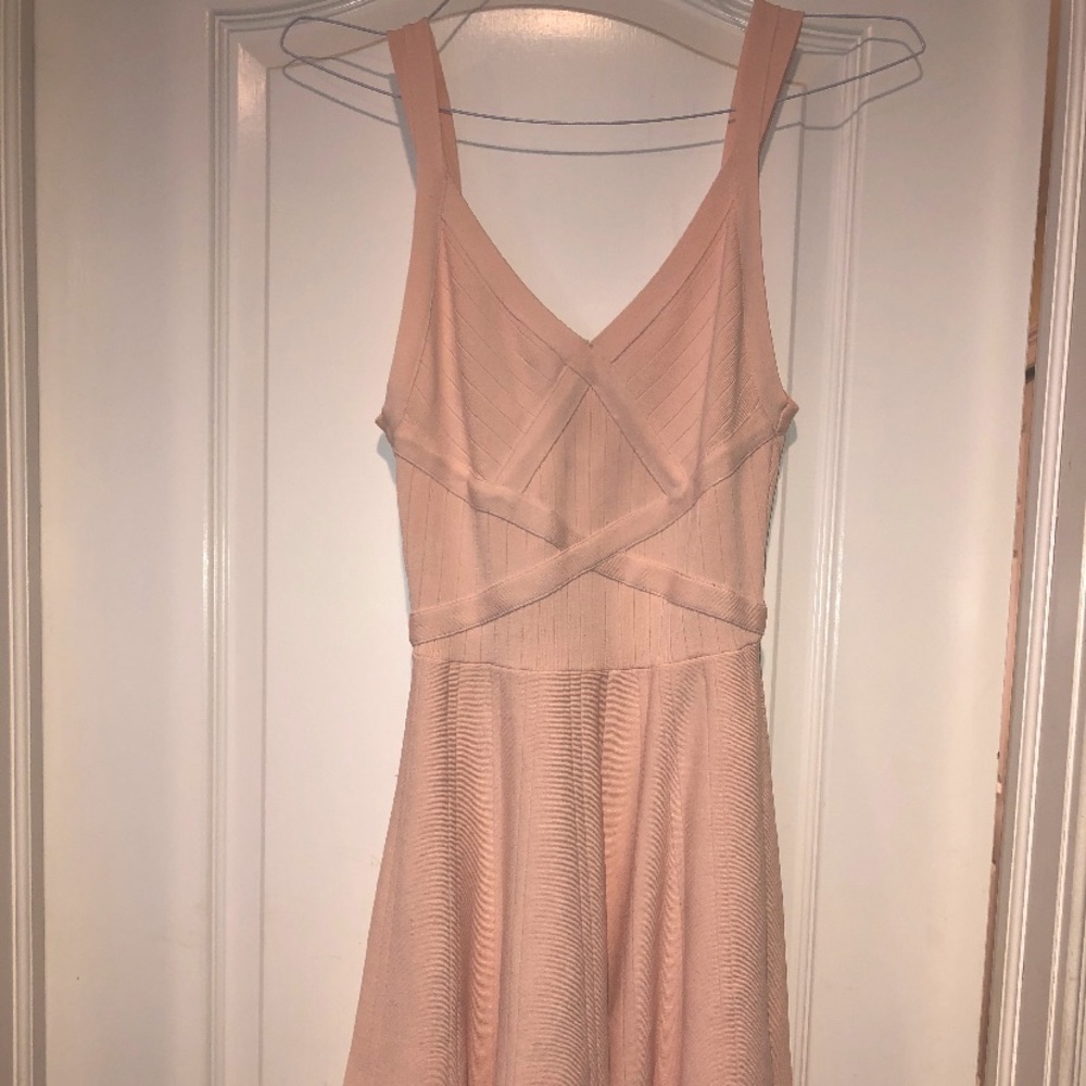 Guess Form fitting A-line Light Pink Dress